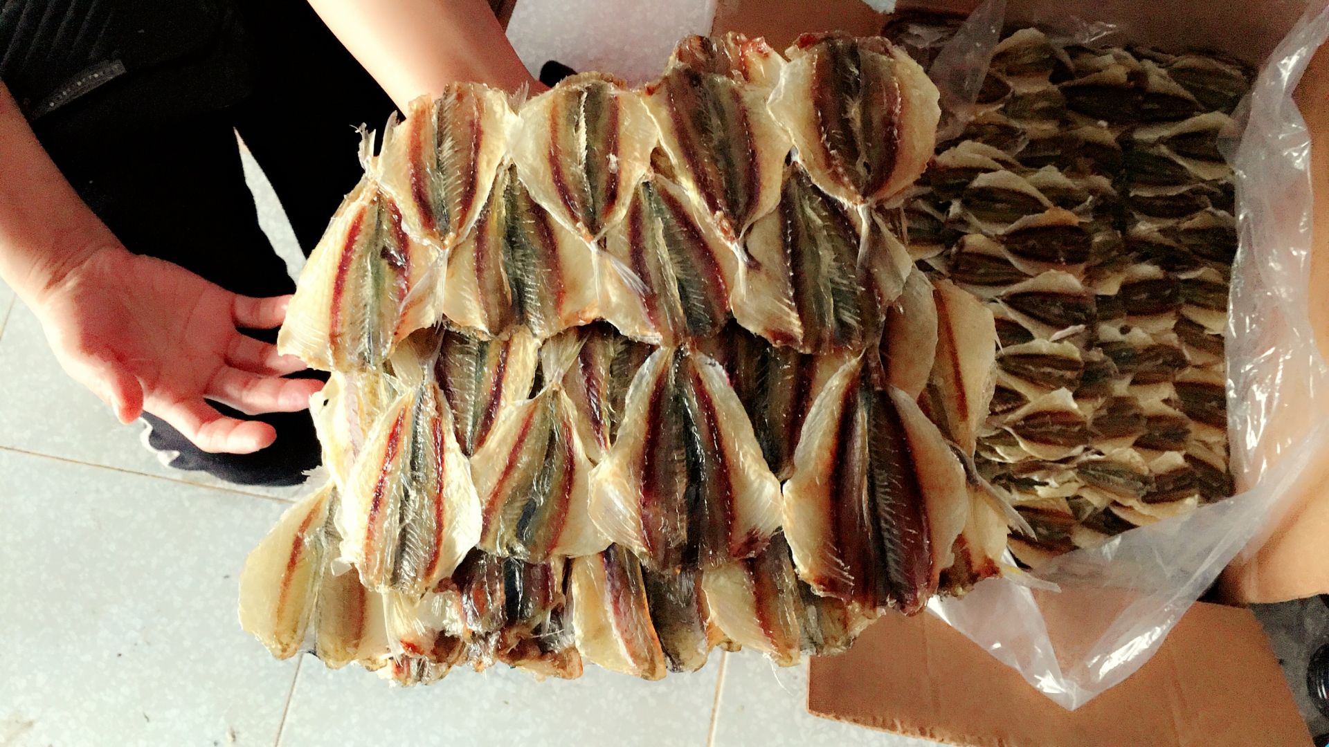 Cá chỉ vàng khô